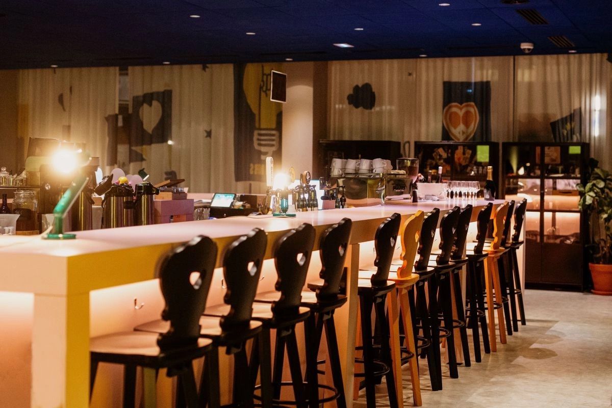 Intérieur espace bar