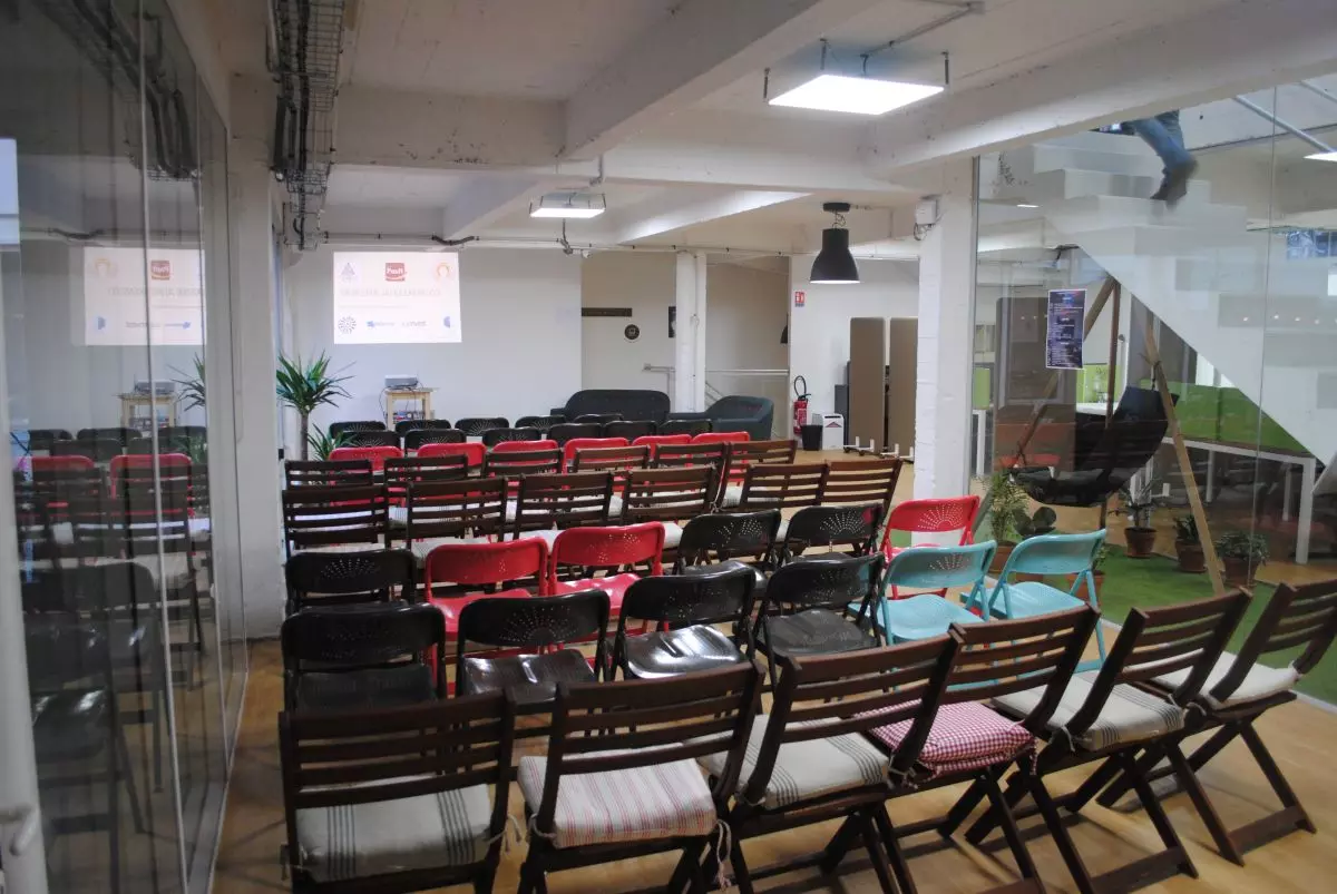 Salle de bal - Installation AG