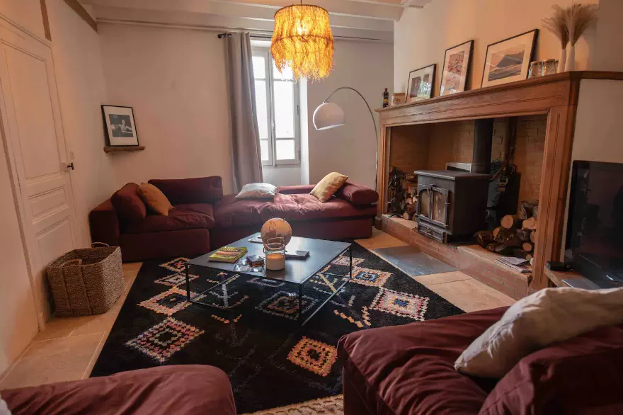 Salon et son poêle