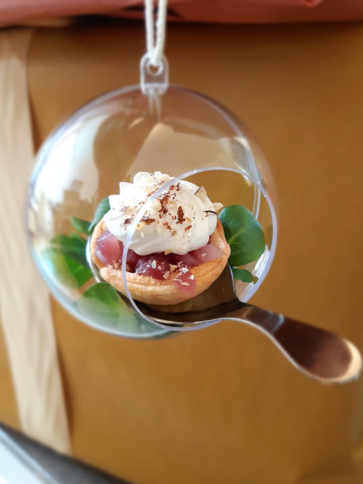 Verrine suspendue