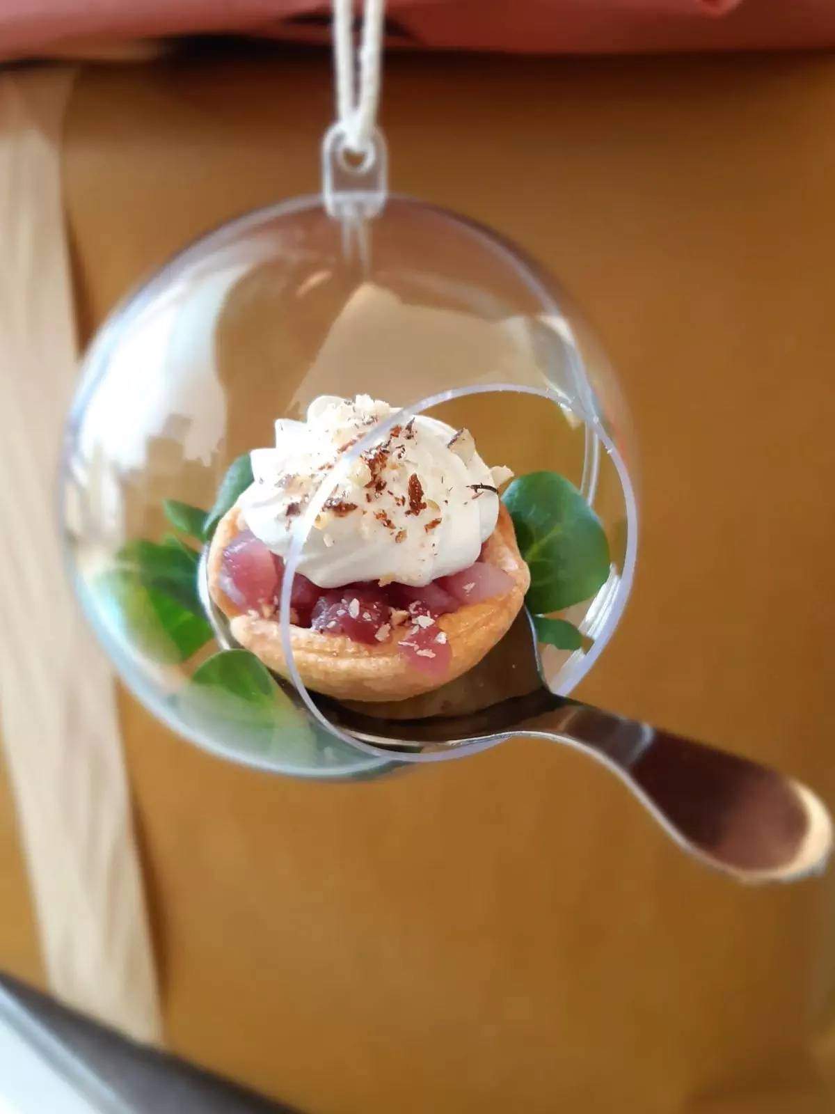 Verrine suspendue